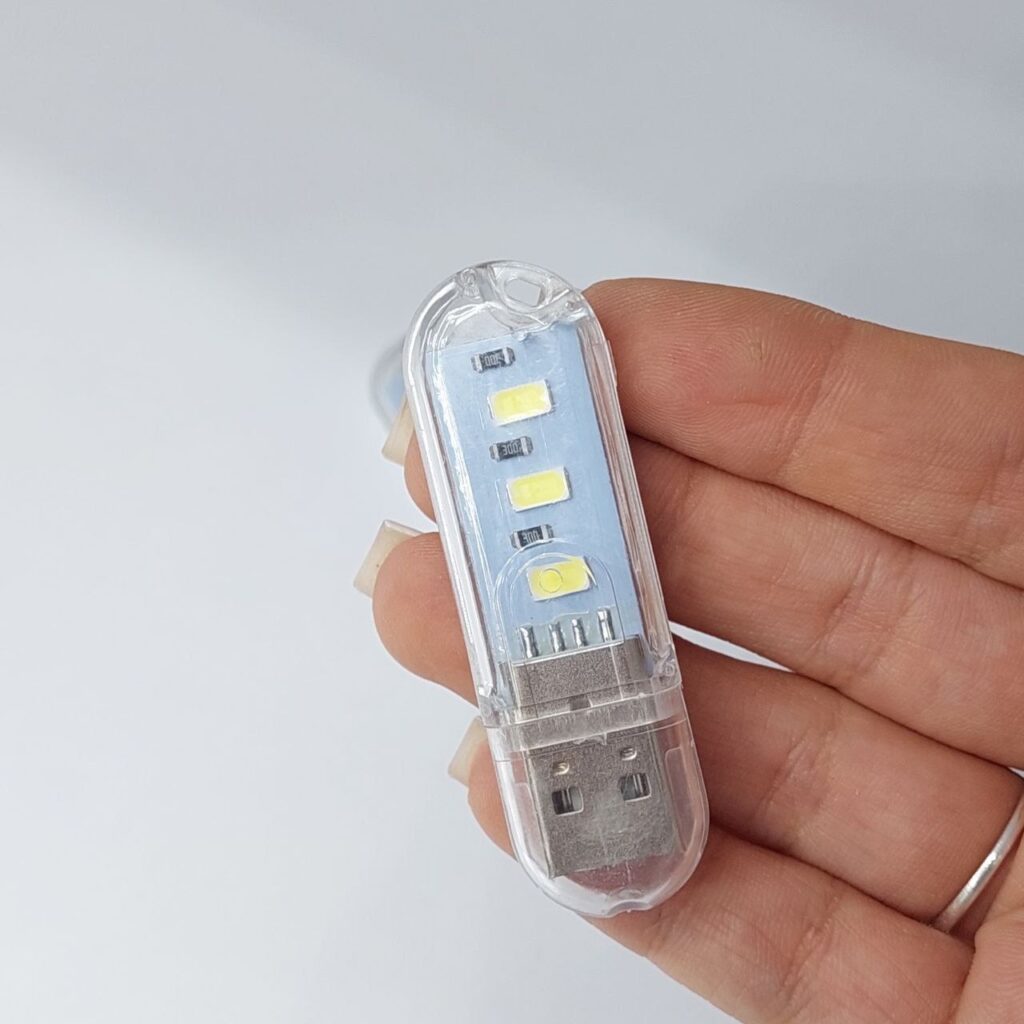 چراغ USB کوچک