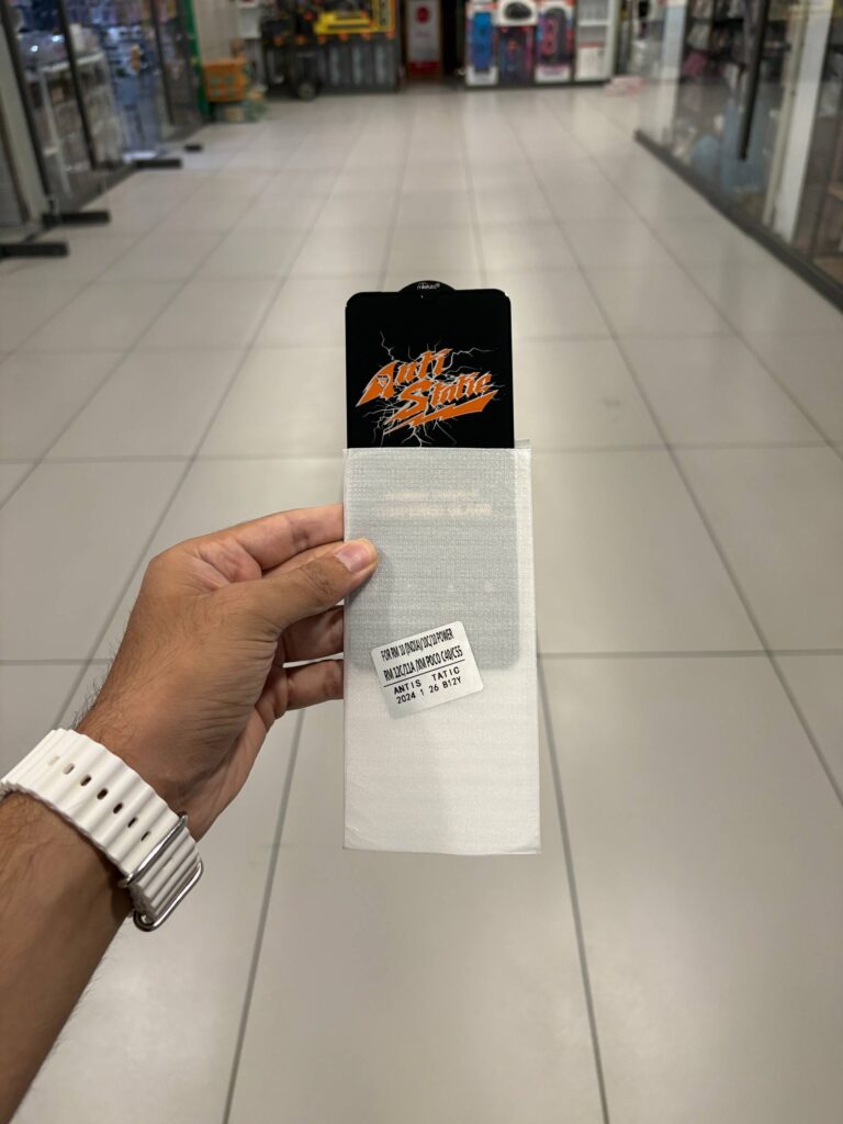 گلس آنتی استاتیک